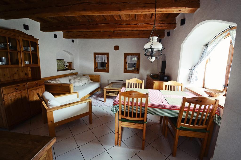 Syparne Guest House Liptovsky Jan Phòng bức ảnh